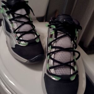 Reebok Allen Iverson Minions